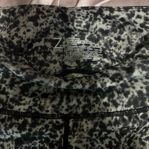 Zella Black and White Patterned Top